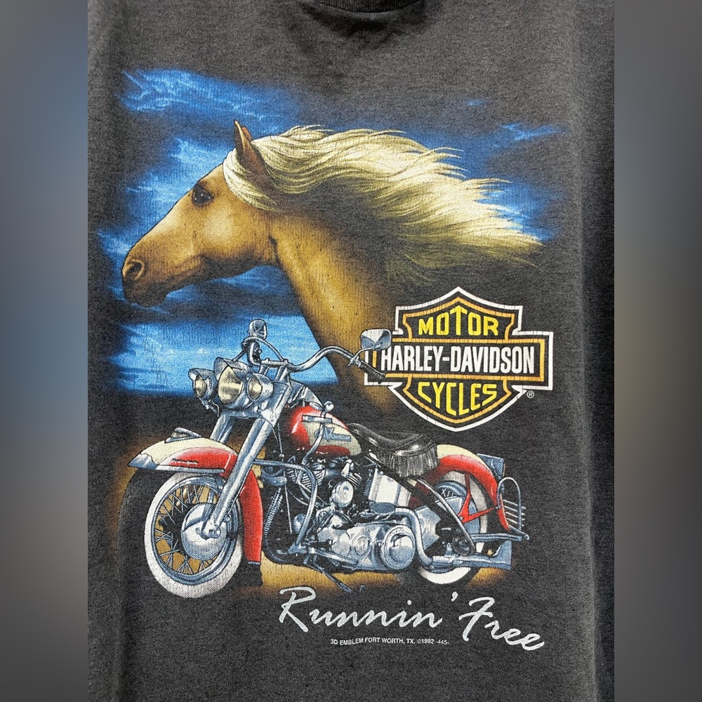 Harley-Davidson Black Graphic Tee with Motorcycle Design - Picture 3 of 5